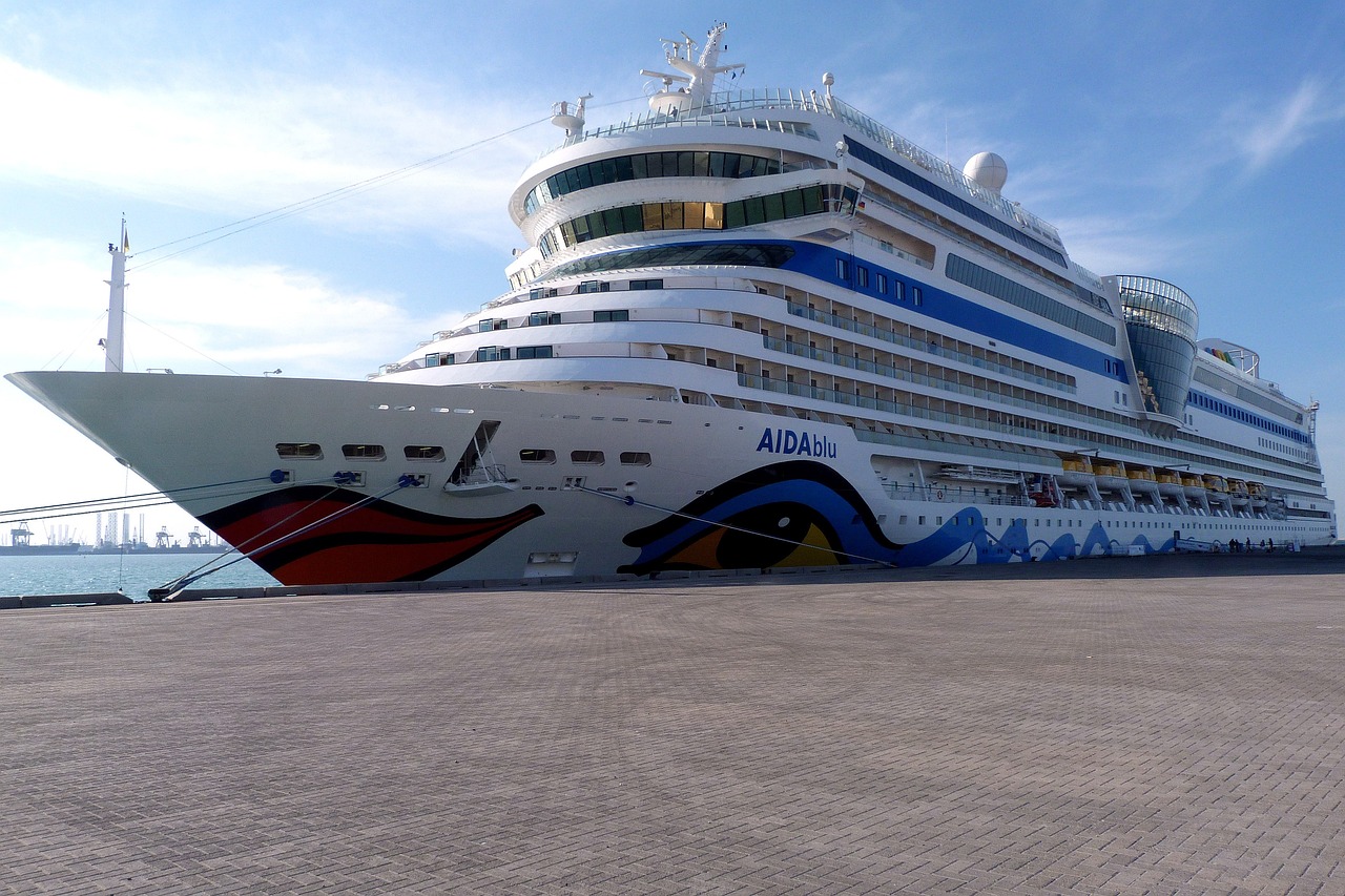 Cruising the Icon of the Seas 